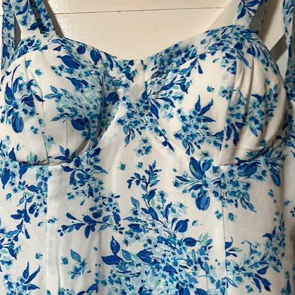 Lily Rose Dress New with tags - Picture 3 of 11
